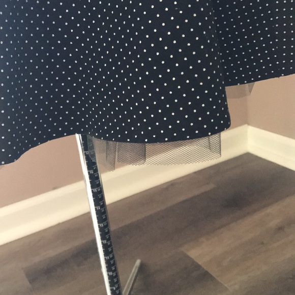 Well Made Comfortable Black Polka Dot Dress Toule - Picture 3 of 4